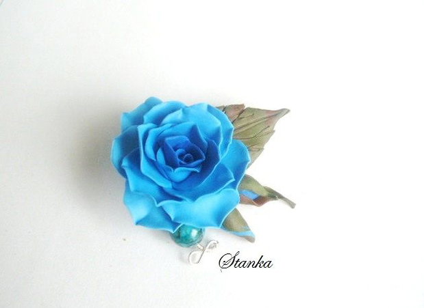 Trandafir bleu