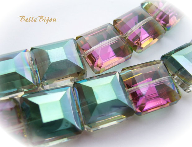 Pastile vitrail cu efect AB din sticla fatetata  13x13x7.5 mm