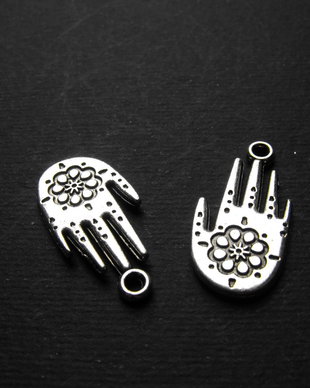 PANDANTIV  MANA - 26 X 13 MM