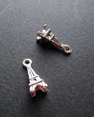PANDANTIV  TURN EIFFEL - 15 X 7 MM