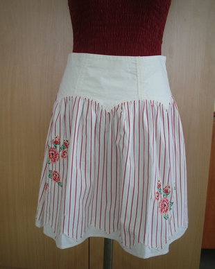 fusta summer roses