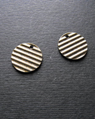 PANDANTIV BRONZ - 15 MM