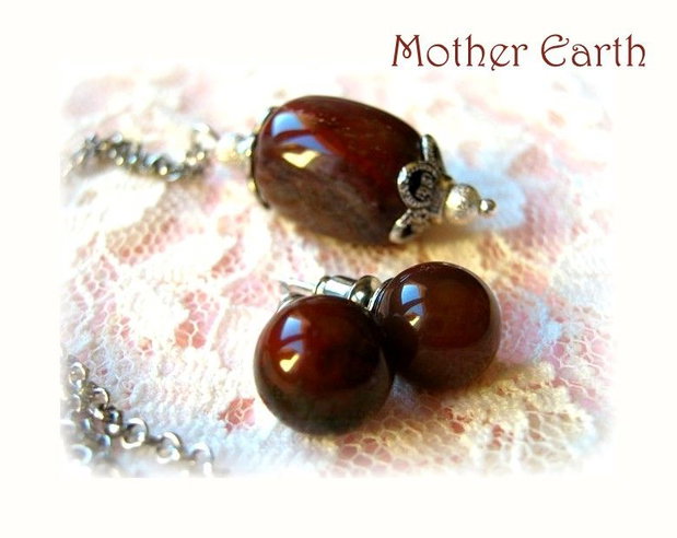 MOTHER EARTH - SET