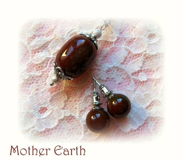 MOTHER EARTH - SET
