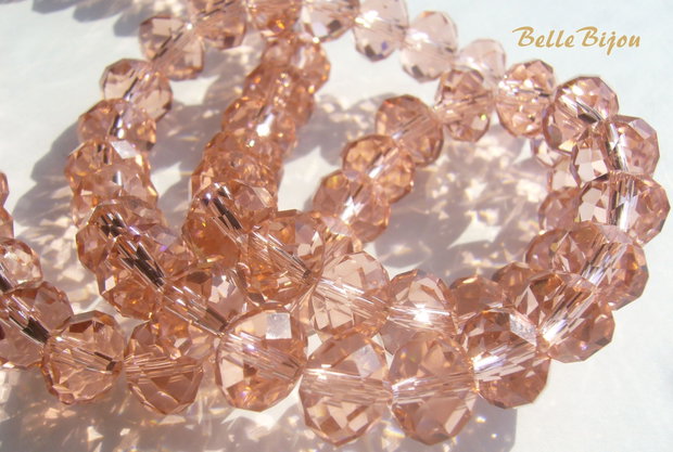 (10b) Cristale fatetate de sticla rose-wine 8x5-6 mm
