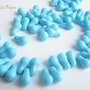 Margele bleu din sticla Cehia in forma de para 10.5x4-6 mm