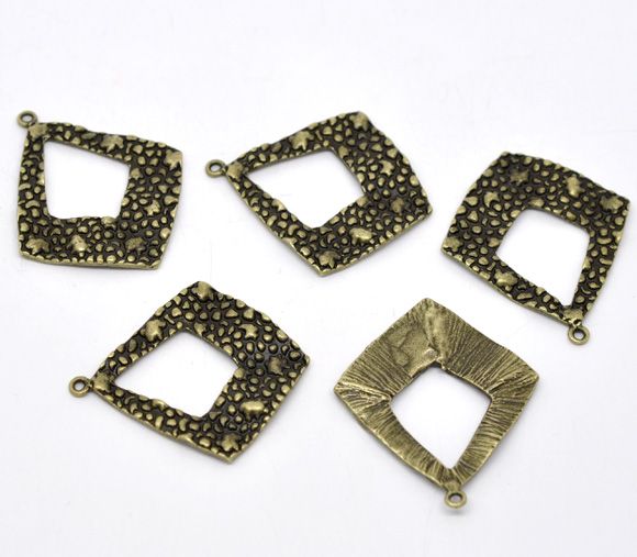1b Pandantiv finisaj bronz 45 x 40mm