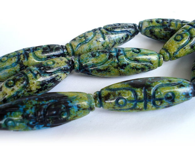 Chrysocolla ovala gravata 15 x 45mm