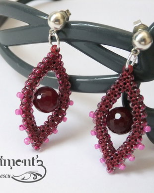 REZERVAT - cercei Regina violet