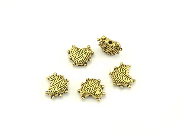 Distantier inima, finisaj auriu antichizat, 10x8 mm (cod 7-198)