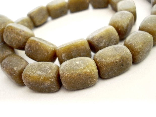 1b Jad natural free form 14 x 10mm