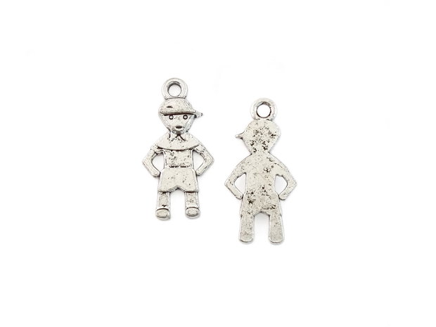 Charm baietel, finisaj argintiu antichizat, 22x10,5 mm (cod 9-249)