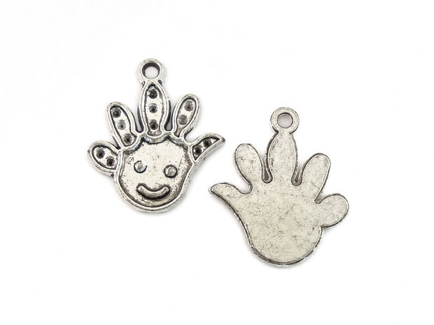 Charm palma, finisaj argintiu antichizat, 23x19,5 mm (cod 9-256)