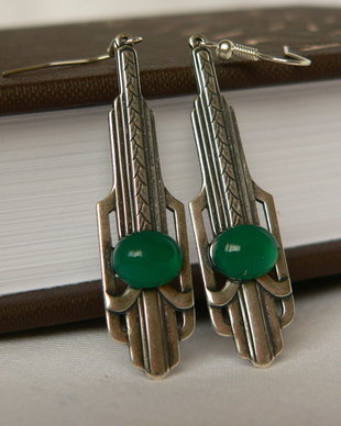 "Art Deco"