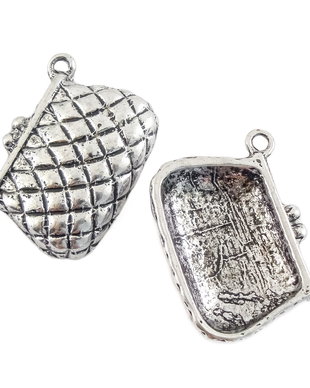 Charm poseta, finisaj argintiu antichizat, 25x19 mm (cod 9-292)