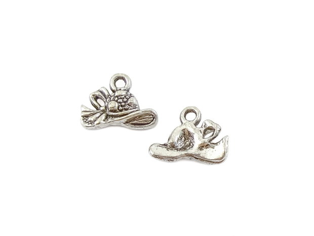 Charm palarie, finisaj argintiu antichizat, 13,5x10 mm (cod 9-301)