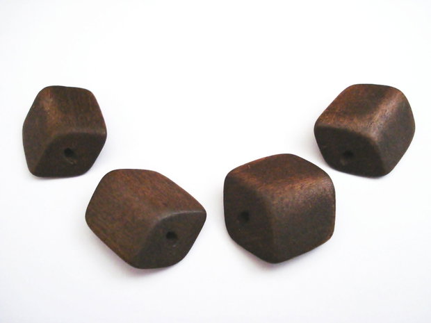 1b Element decorativ lemn 27 x 30mm