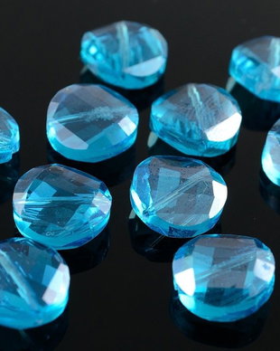 C543 Cristal banuti fatetati albastrii 12mm