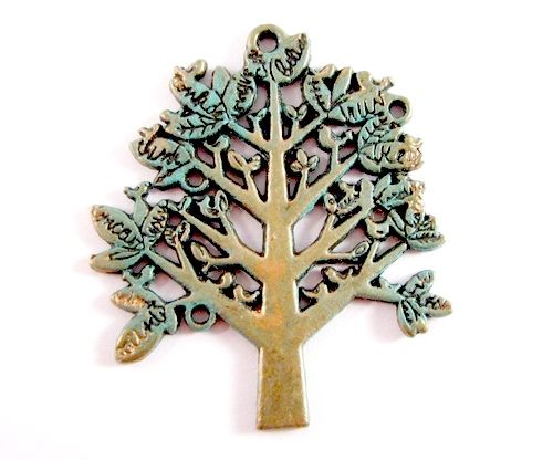 2628 - Pandantiv copacel bronz patina oxidare verdigris