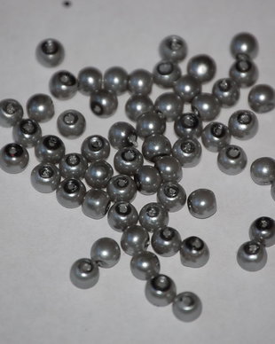 LPE404 - perle gri - 4 mm