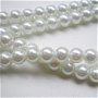 LPE611 - perle albe 6 mm