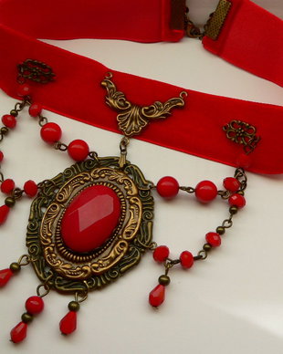 Victorian Velvet Choker