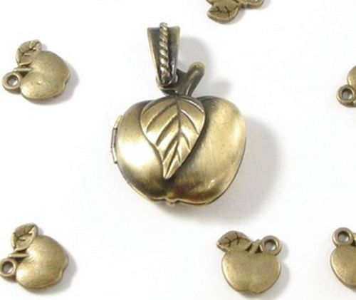 2812 - Mix Pandantiv locket mar si charms mere bronz