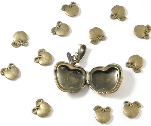2812 - Mix Pandantiv locket mar si charms mere bronz