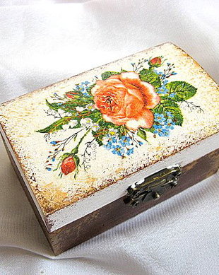cutie lemn decorata 20722