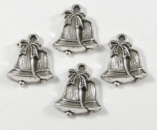 4buc Charms clopotei argintiu 22x18mm - 2882