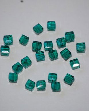 LMS417 - margele cubice turcoaz - 4mm