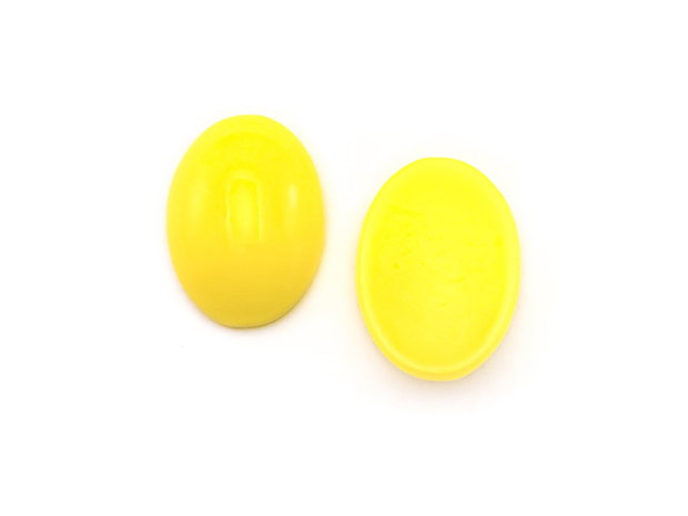 Cabochon rasina oval,  18x13x8 mm (cod 21-35)