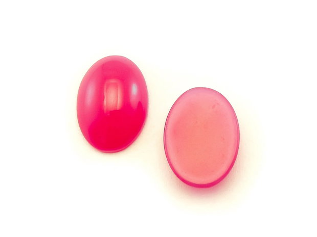 Cabochon rasina oval, 18x13x8 mm (cod 21-39)