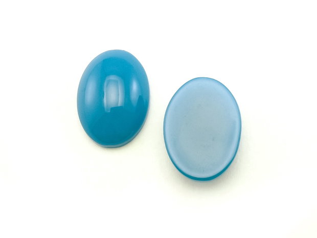 Cabochon rasina oval,  18x13x8 mm (cod 21-41)