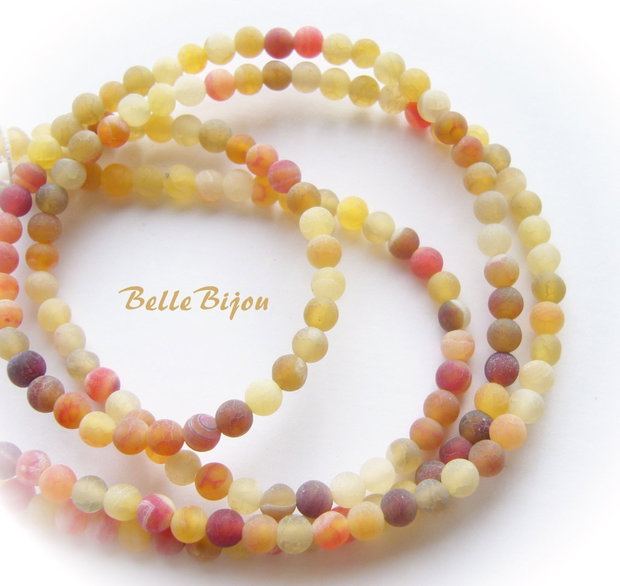 Agate frosted mix de culori tomnatice aprox 4.5 mm