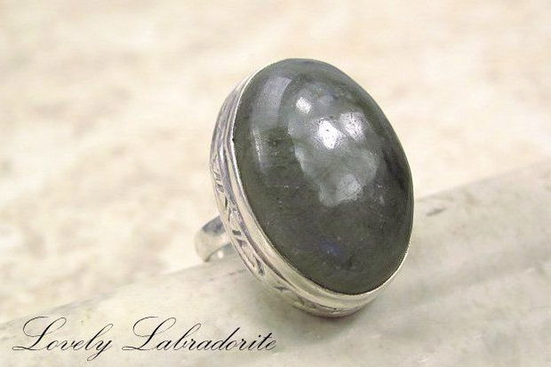 LOVELY LABRADORITE