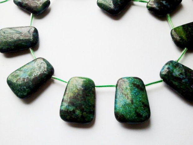 1b Chrysocolla  pandantiv trapezoidal  fatetata 25x15mm