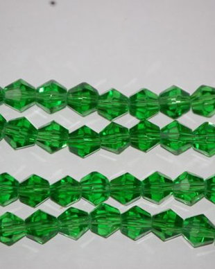 LMS605 - margele sticla verzi biconice 6 mm
