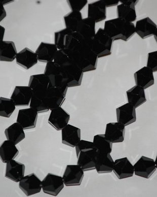 LMS611 - margele sticla negre biconice 6 mm
