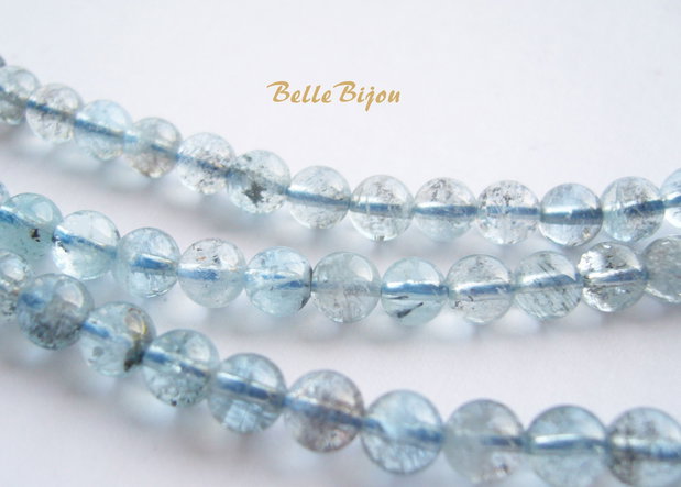 Aquamarine aprox 5.5 mm