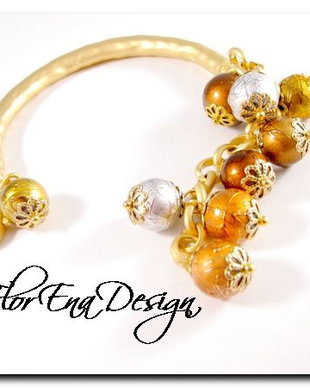 Golden - F0933