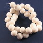 3012 - 10buc Coral alb poros 12-12.5mm