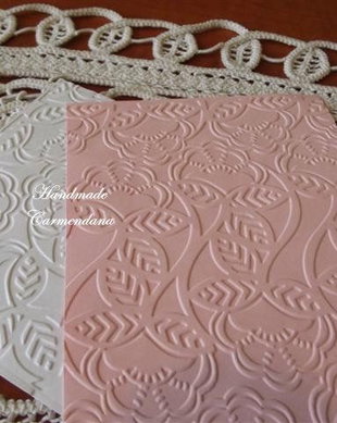 Carton embosat
