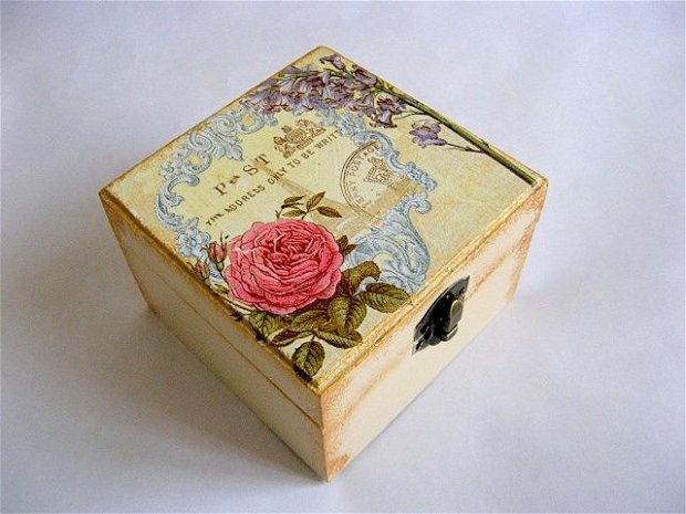 cutie lemn decorata 18940