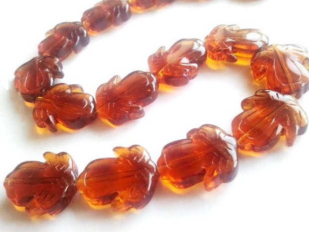 1b glass leaf 20x18mm