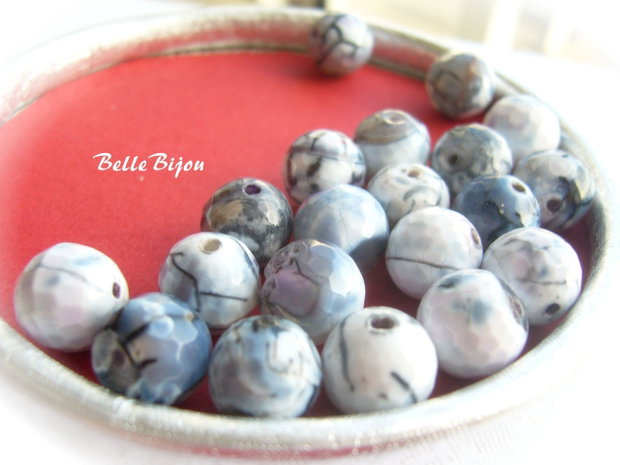 Agate fatetate aprox 10 mm alb-gri petrol cu negru