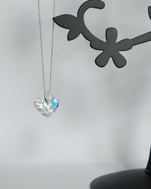 Inimioara Swarovski