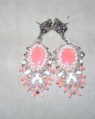 White superduo- frosted Rosaline-pink oppalit