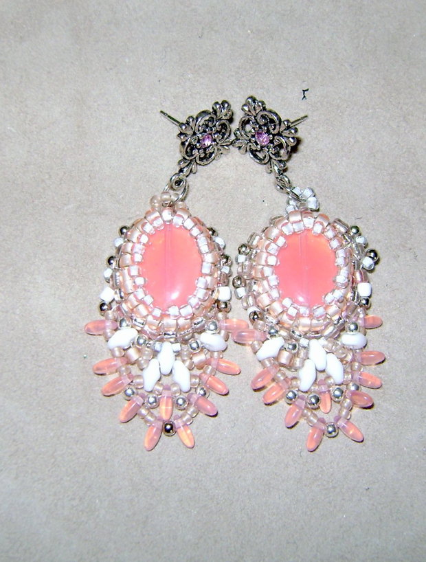 White superduo- frosted Rosaline-pink oppalit