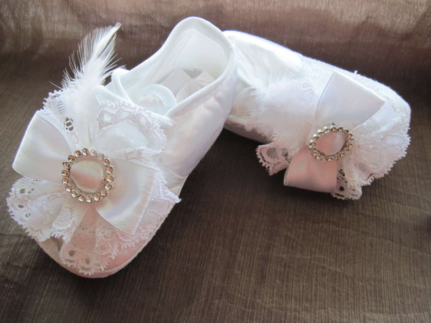 Set bentita si pantofiori
